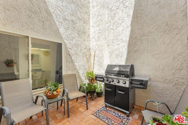 302 Via Colinas, Westlake Village, CA 91362