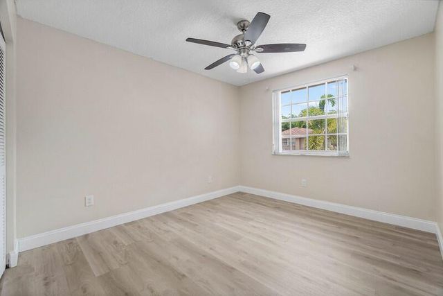 10425 Buena Ventura Drive, Boca Raton, FL 33498