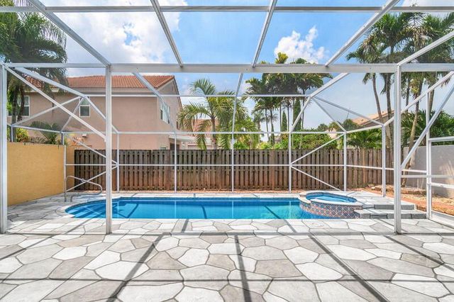 10425 Buena Ventura Drive, Boca Raton, FL 33498