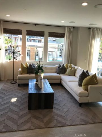 275 W Via Presido 107, Ontario, CA 91762