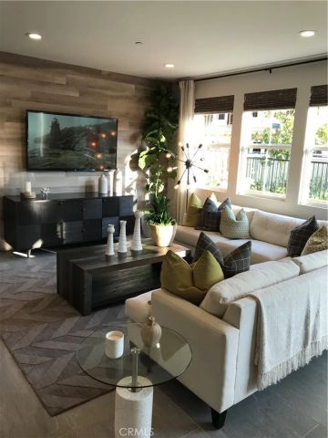 275 W Via Presido 107, Ontario, CA 91762