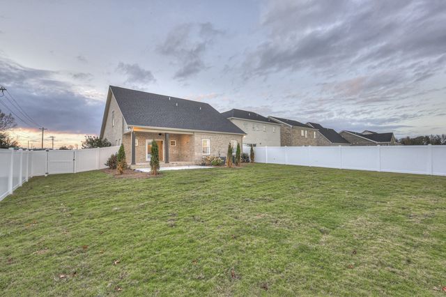 14 North Fork Branch Rd, Tullahoma, TN 37388