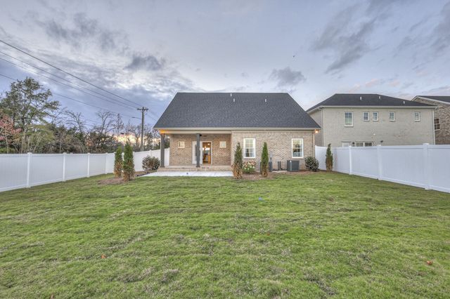 14 North Fork Branch Rd, Tullahoma, TN 37388