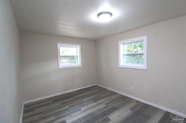 4512 Chantilly Way, Pensacola, FL 32505