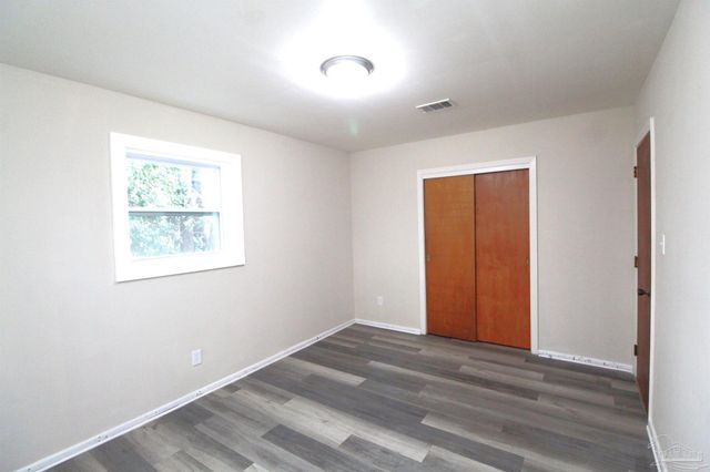 4512 Chantilly Way, Pensacola, FL 32505