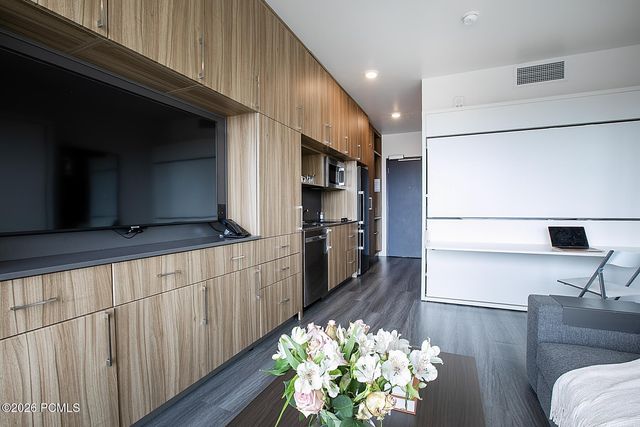 2670 Canyons Resort Drive 323, Park City, UT 84098