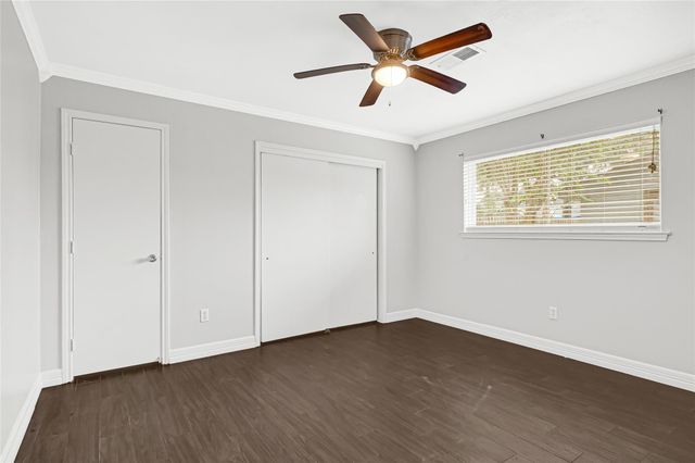 2107 N Rayburn Court, Pasadena, TX 77502