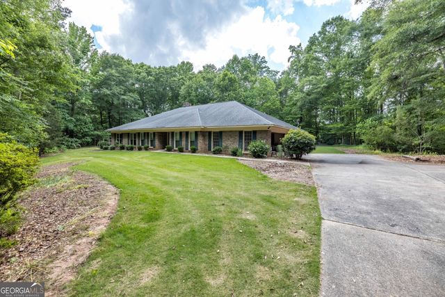 9509 Chickasaw Court, Columbus, GA 31904