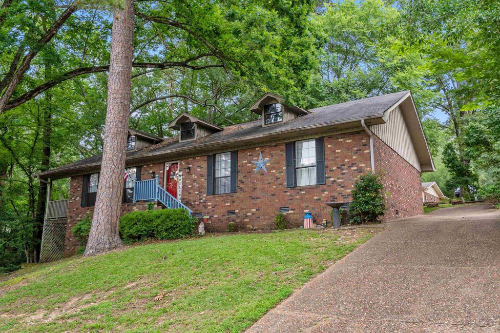 1704 Northridge Drive, Arkadelphia, AR 71923