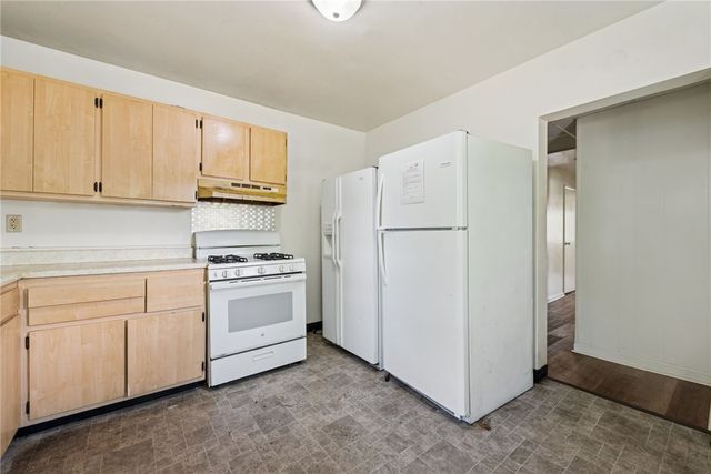 220 ONEIDA STREET, Monessen, PA 15062