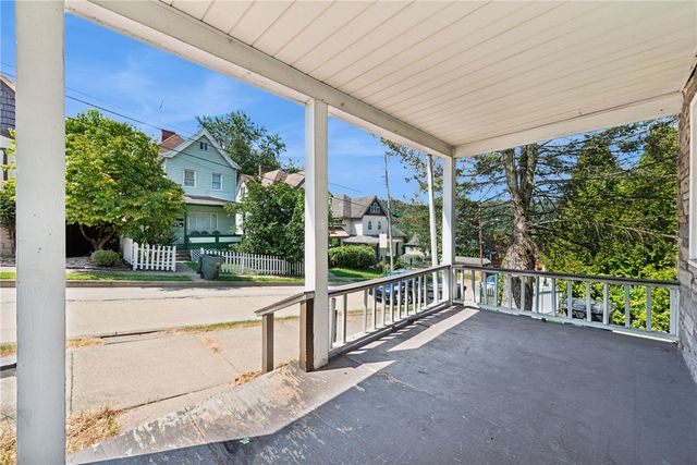 220 ONEIDA STREET, Monessen, PA 15062