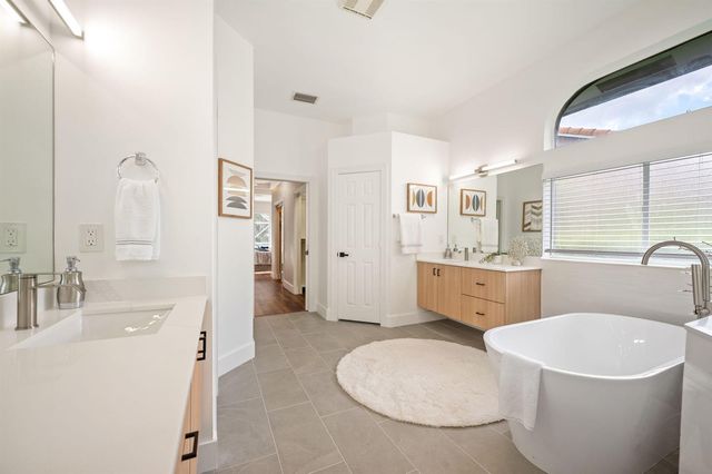 9923 NW 64th Court, Parkland, FL 33076