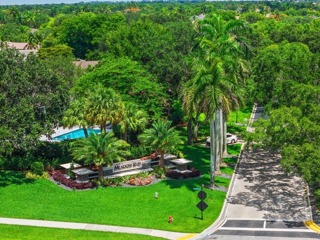9923 NW 64th Court, Parkland, FL 33076