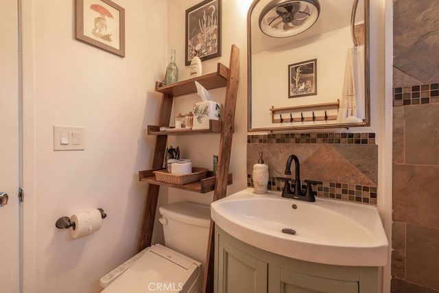 212 Moreno, Sugarloaf, CA 92386