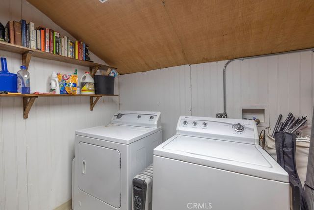 212 Moreno, Sugarloaf, CA 92386