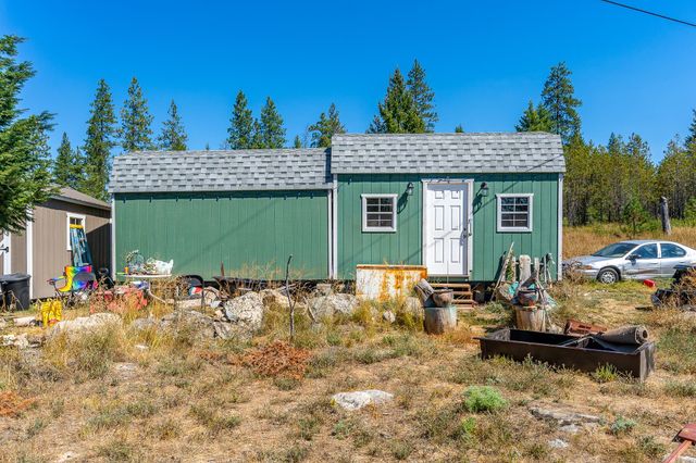 1059 Scotia Rd, Newport, WA 99156