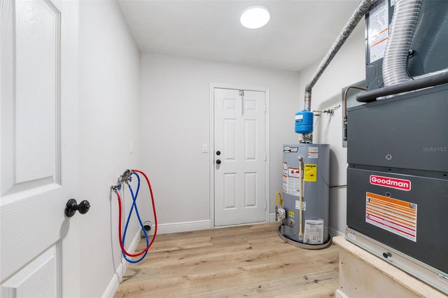 320 SE 41ST AVENUE, Ocala, FL 34471