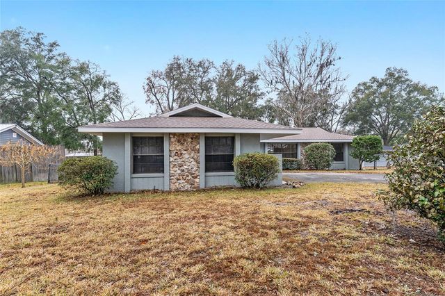 320 SE 41ST AVENUE, Ocala, FL 34471