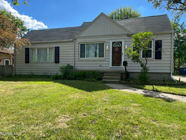 5841 Pickard Drive, Toledo, OH 43613
