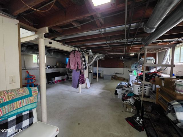 5841 Pickard Drive, Toledo, OH 43613