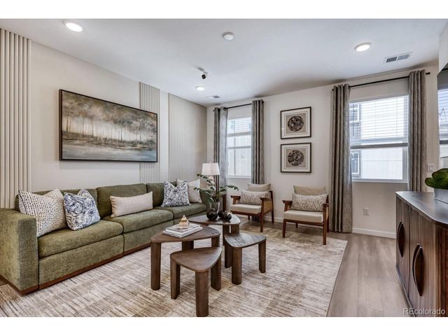 9200 E 47th Ave 202, Denver, CO 80238