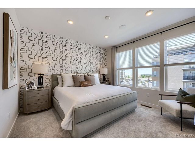 9200 E 47th Ave 202, Denver, CO 80238