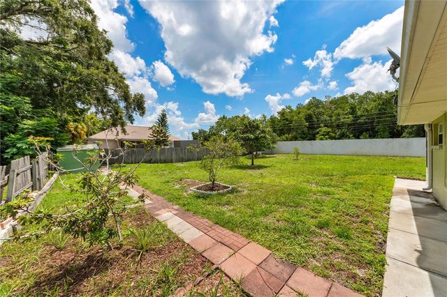 5146 WORTH COURT, New Port Richey, FL 34653