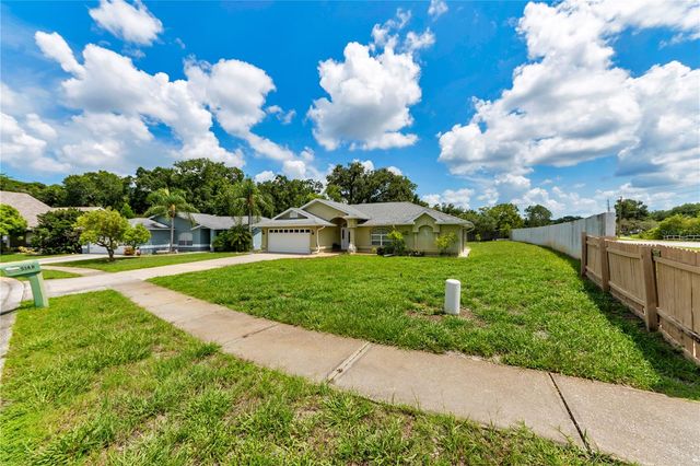 5146 WORTH COURT, New Port Richey, FL 34653