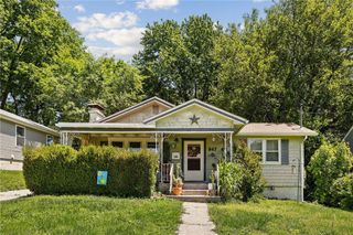947 S WASHINGTON Street, Independence, MO 64050