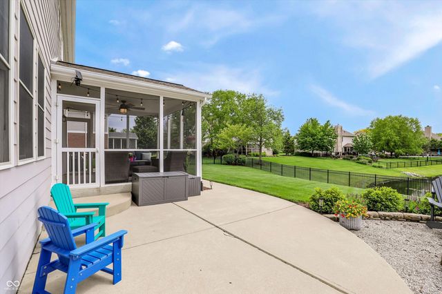 4207 Honeysuckle Lane, Zionsville, IN 46077