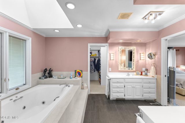 4634 Northbrook Road, Toledo, OH 43623