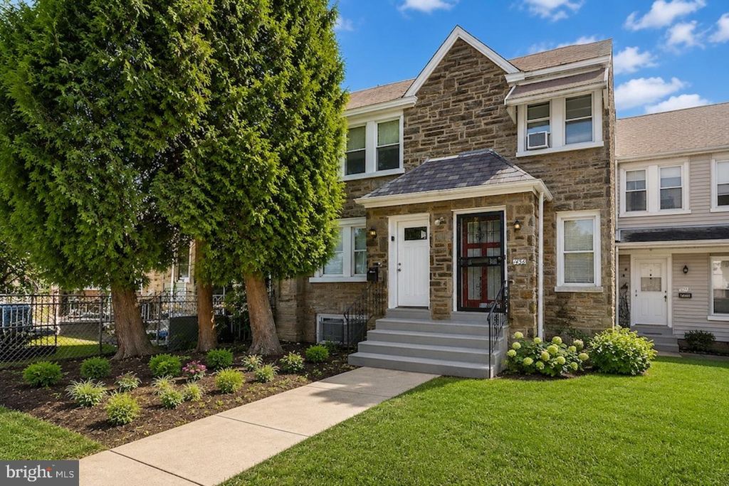 1438 KNORR ST, Philadelphia, PA 19111