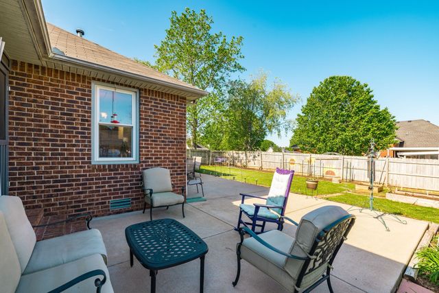 2403 English Hill Dr, Murfreesboro, TN 37130