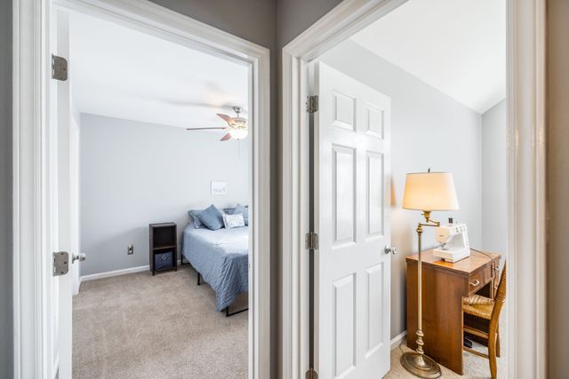 2403 English Hill Dr, Murfreesboro, TN 37130