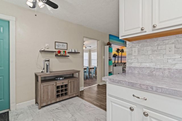 9122 94TH STREET, Seminole, FL 33777