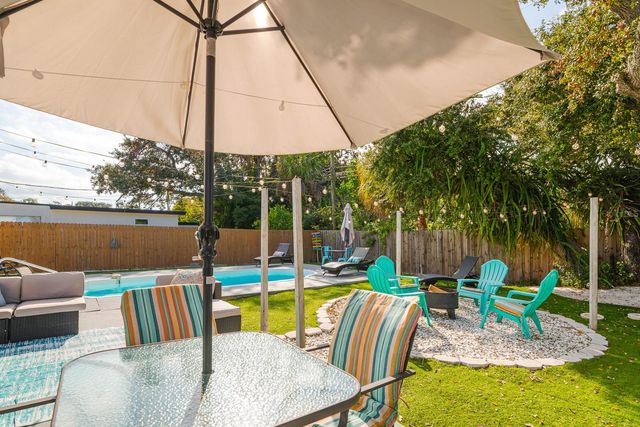 9122 94TH STREET, Seminole, FL 33777