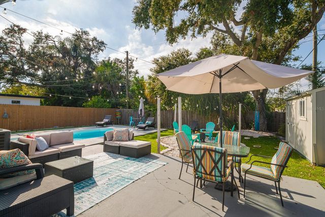 9122 94TH STREET, Seminole, FL 33777