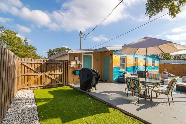 9122 94TH STREET, Seminole, FL 33777