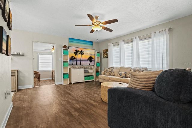 9122 94TH STREET, Seminole, FL 33777