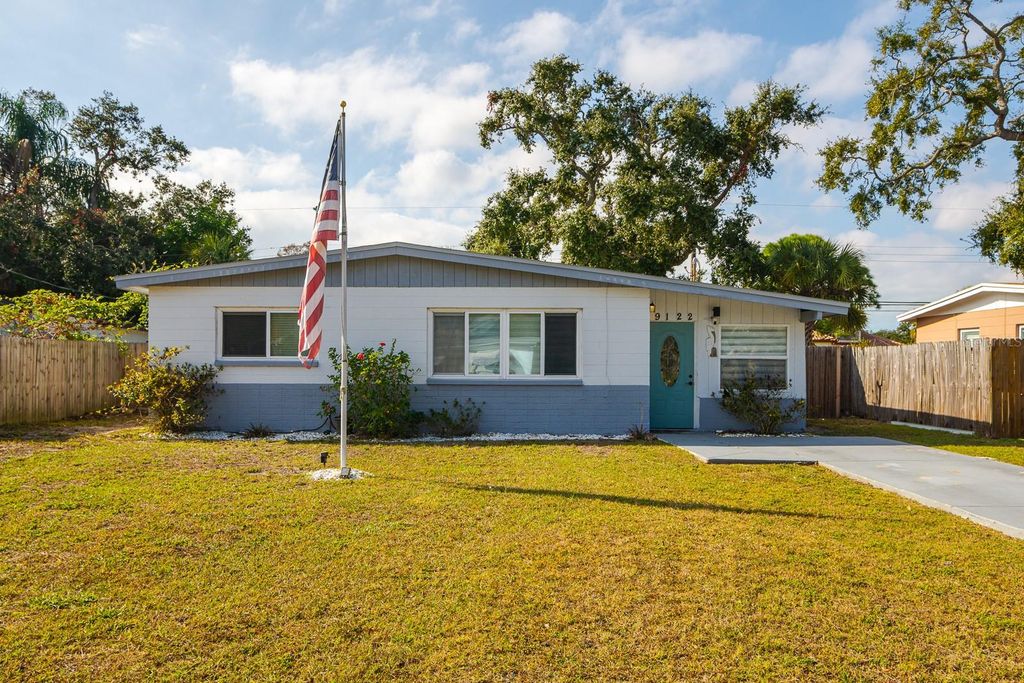 9122 94TH STREET, Seminole, FL 33777