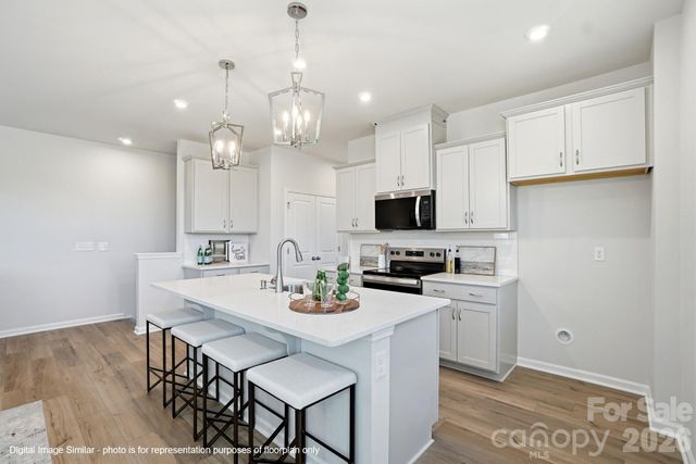 2564 Selbourne Drive, Gastonia, NC 28052