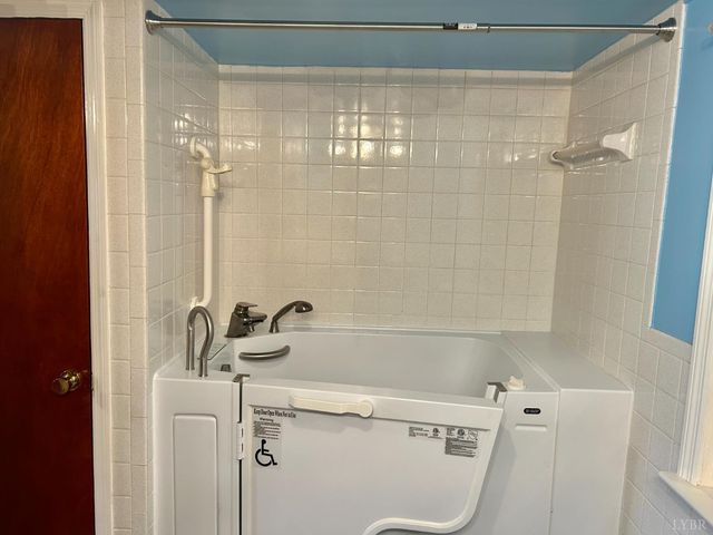 2213 Fancy Grove Road, Huddleston, VA 24104