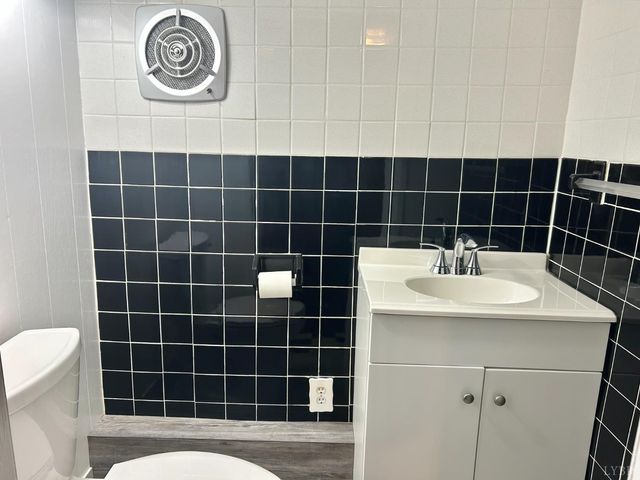 2213 Fancy Grove Road, Huddleston, VA 24104