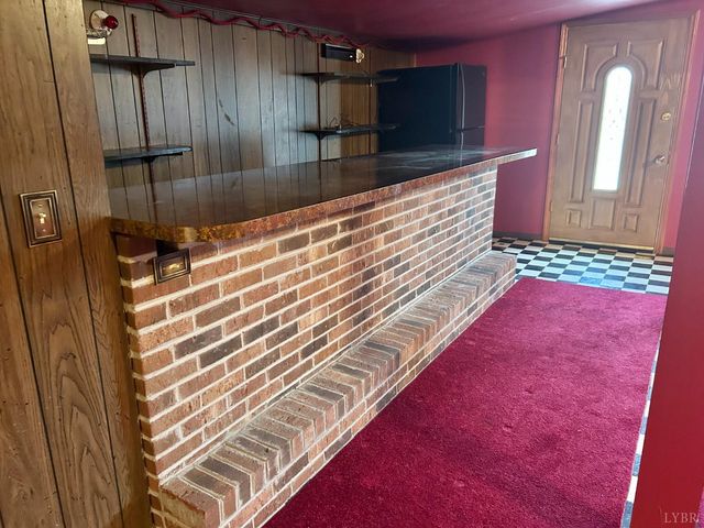 2213 Fancy Grove Road, Huddleston, VA 24104