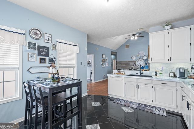 130 Emily Park, Fayetteville, GA 30215