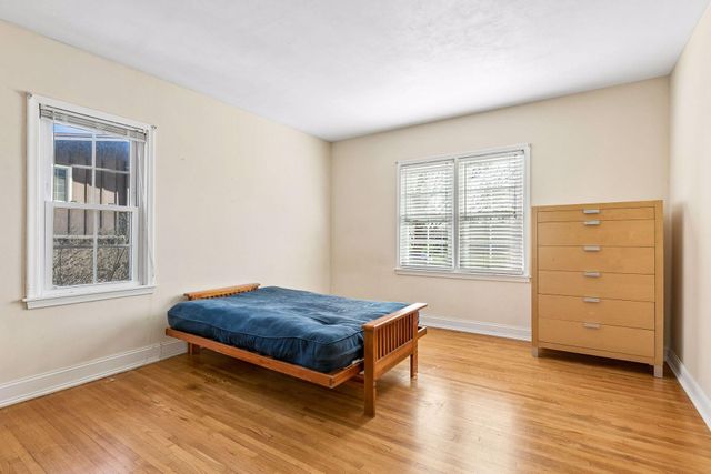 199 Ferndale Street N, Maplewood, MN 55119