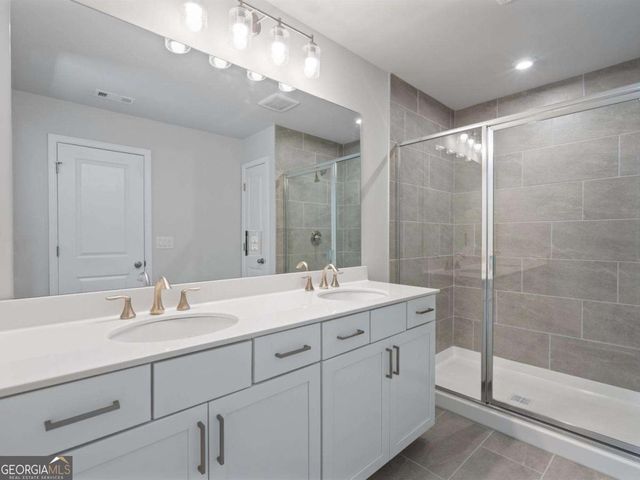 79 Shoal Court 44, Winder, GA 30680