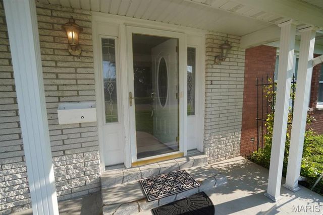 2708 Angela Drive, Granite City, IL 62040