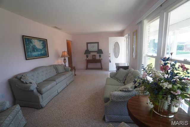 2708 Angela Drive, Granite City, IL 62040