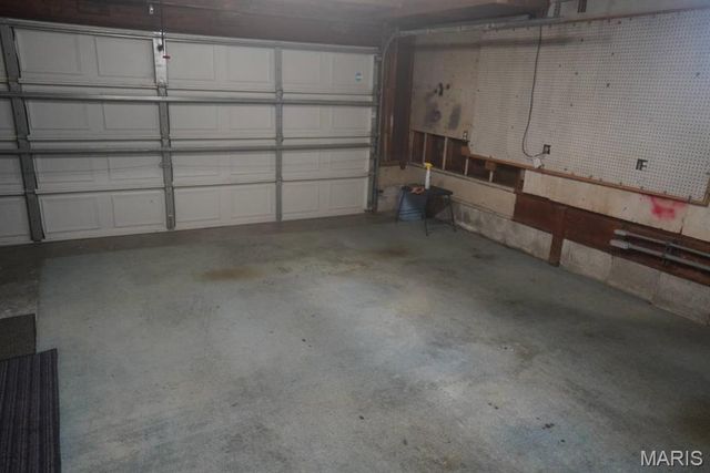 2708 Angela Drive, Granite City, IL 62040